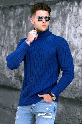 Fashionable Knitted Sweater