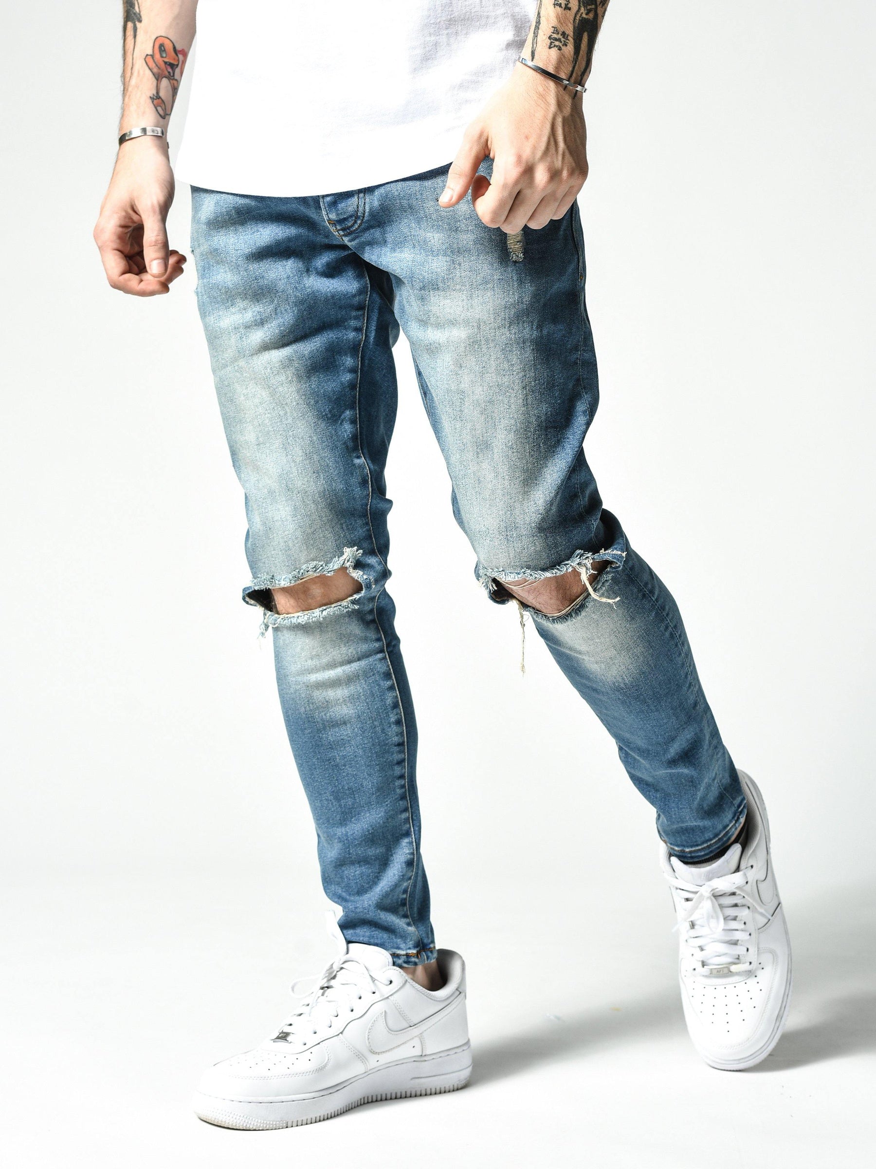 Modern Knee Ripped Jeans 4823