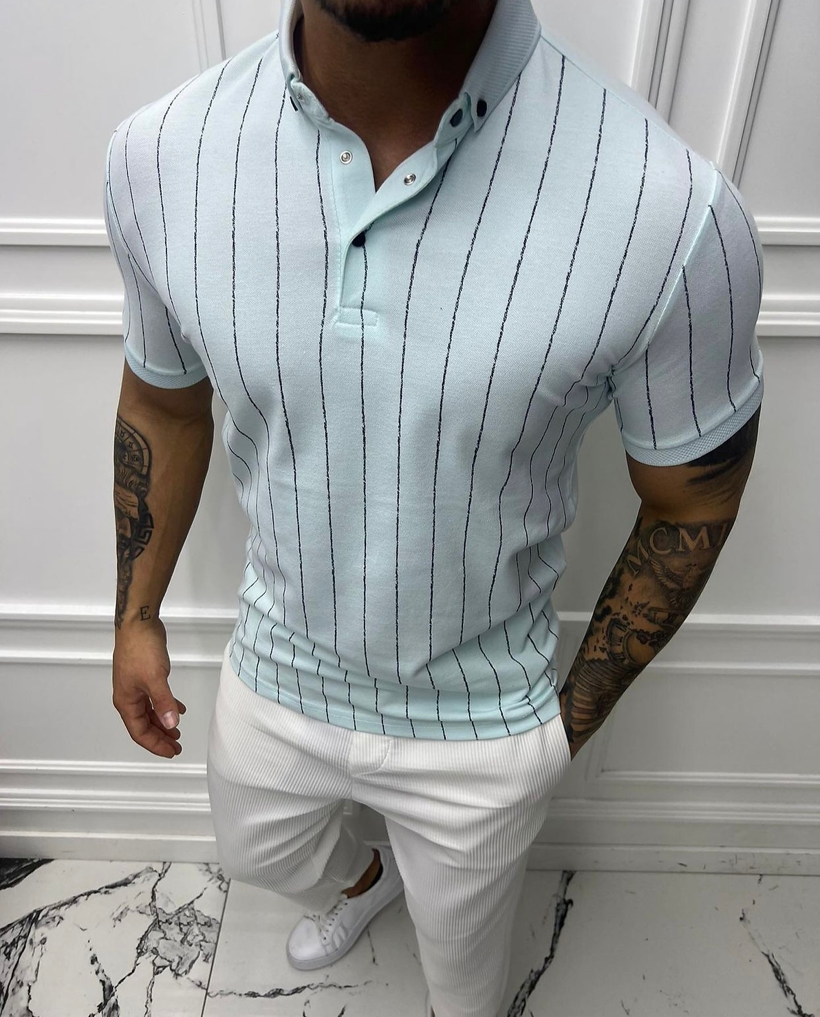 Casual Narrow Cut T - shirt