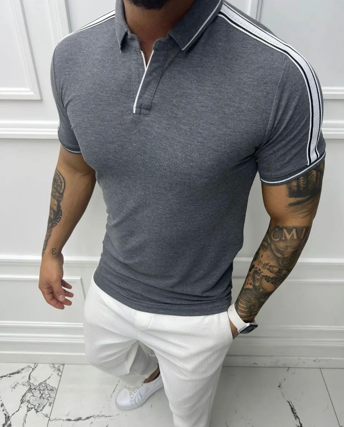 Casual Narrow Cut T - shirt