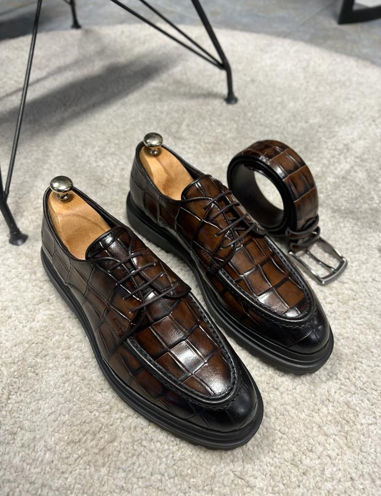 Crocodile Pattern Derby Shoes