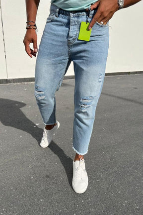 Premium Cropped Ripped Jeans