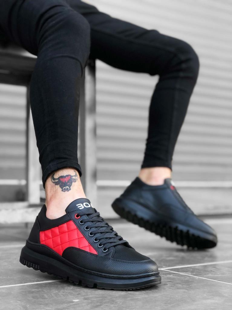 Patterned Lace-up Quilted Sneakers