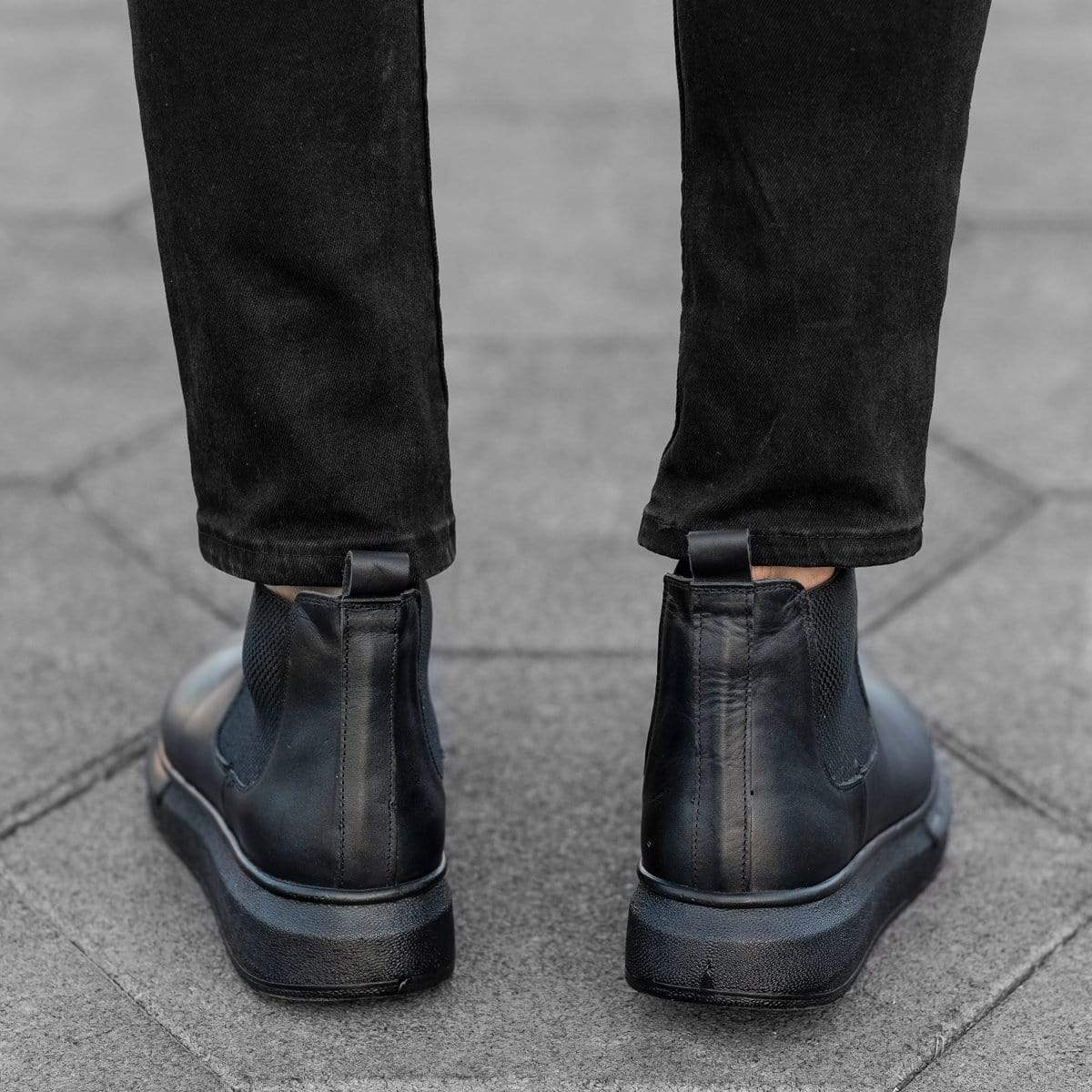 Men’s Leather Chelsea Boots