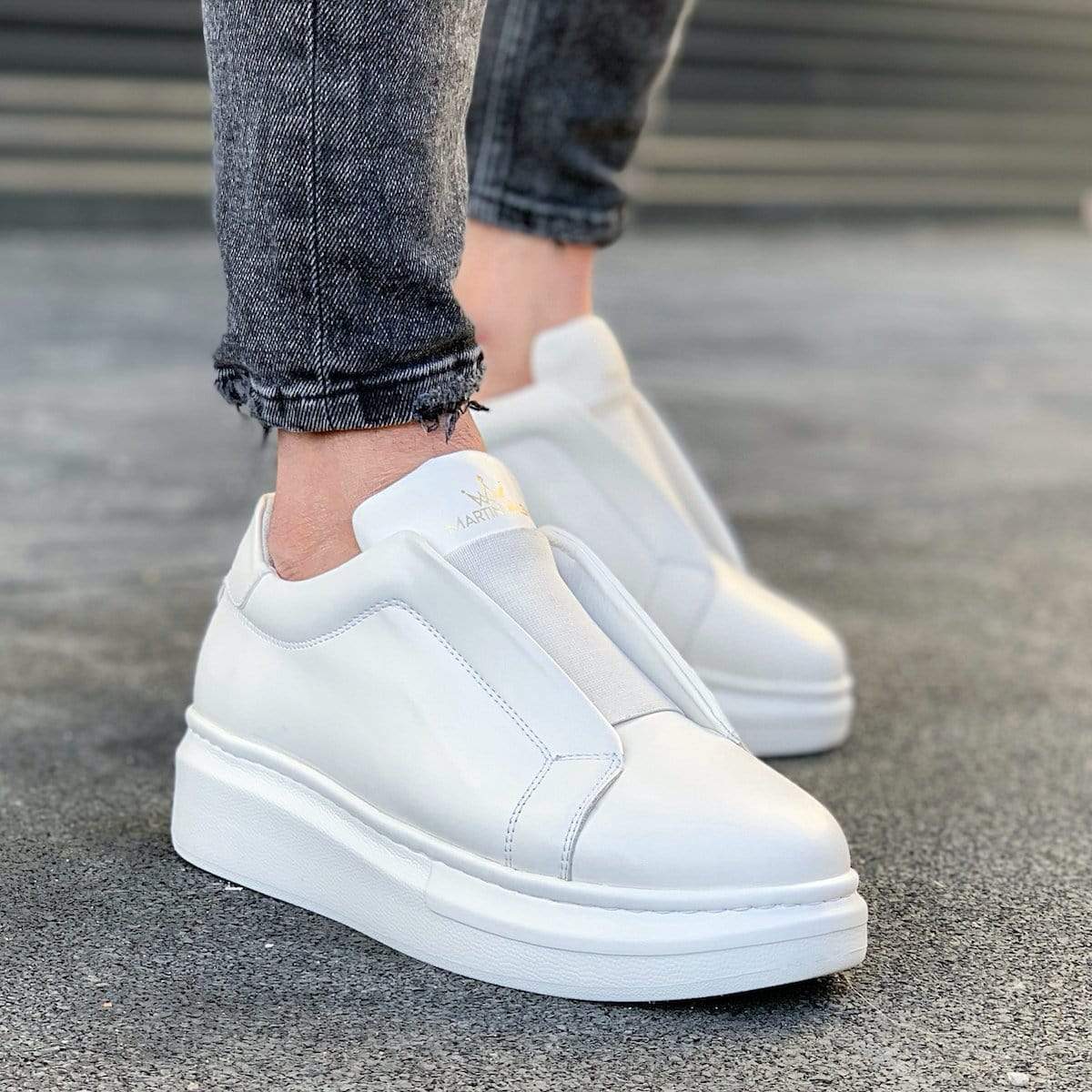 Designer Slip On Sneakers