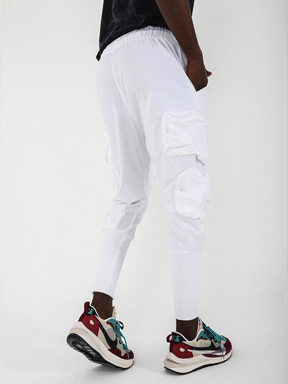 MULTI-ZIPPER POCKET JOGGER // WHITE