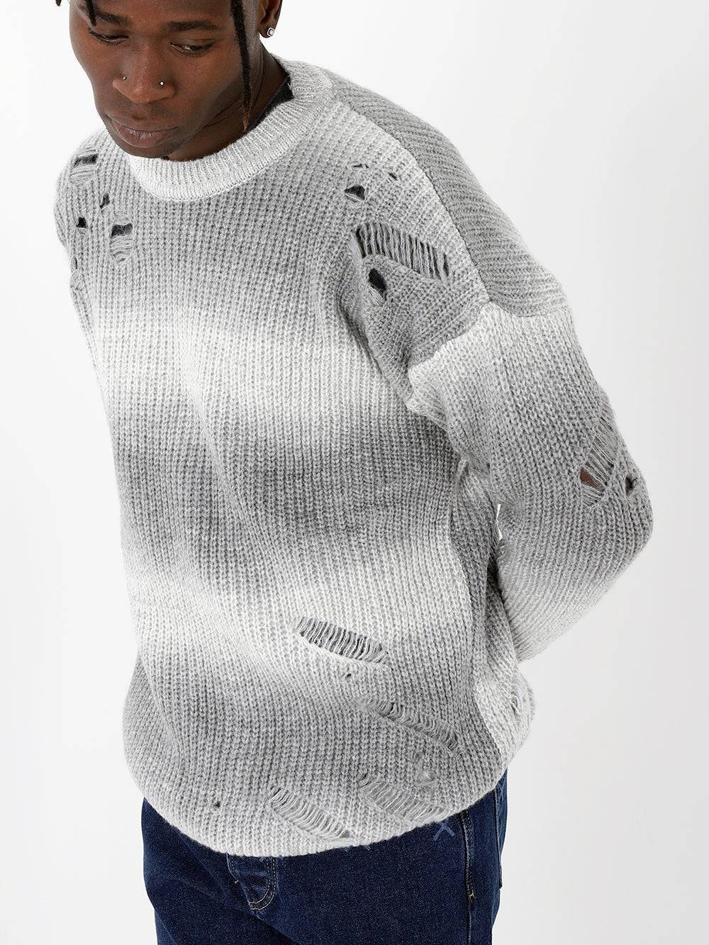 DISTRESSED GENTLEMAN SWEATER // WHITE-GREY