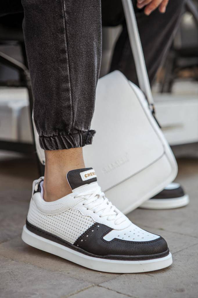 Breathable Casual Sneakers