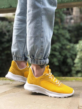 Breathable High-soled sneakers