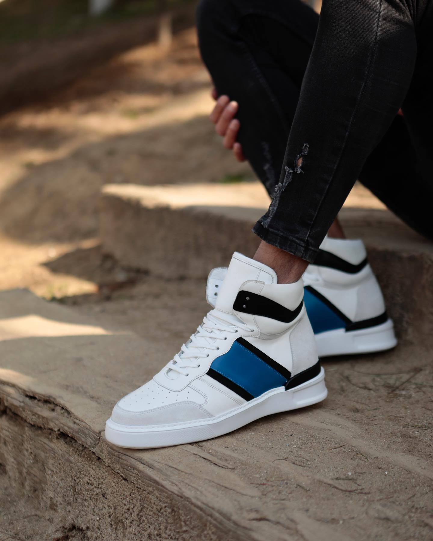 Street Style Edition Leather Sneakers