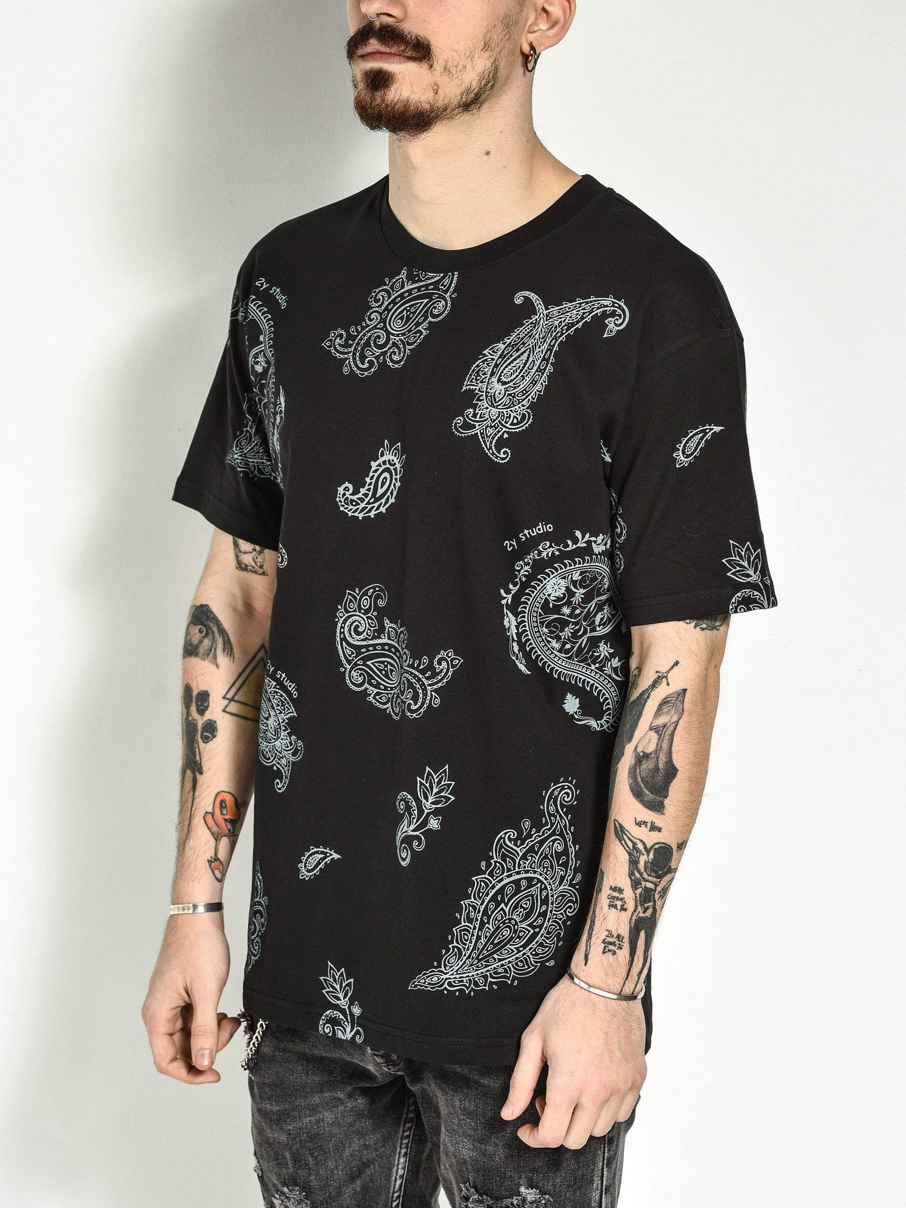 Bandana Black Tee