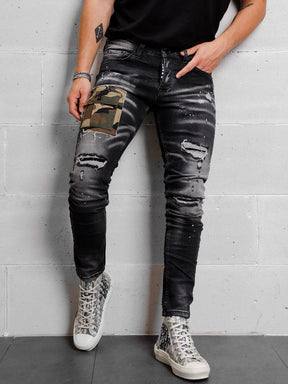 CAMOUFLAGE POCKET DISTRESSED DENIM // BLACK